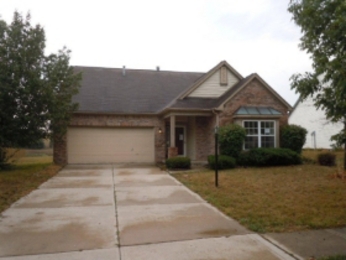 2207 Gradison Dr, Indianapolis, IN 46214 