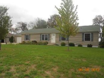 3931 N Southwinds Trl, Warsaw, IN 46582 