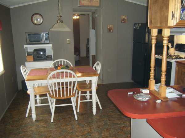 805 Peacock Lane, Mishawaka, IN 46545 