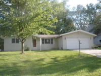 2404 Deerwood Dr, Fort Wayne, IN 46825 