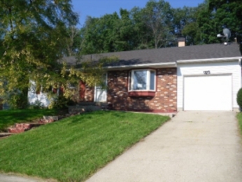 32 Sunset Dr, Bluffton, IN 46714 