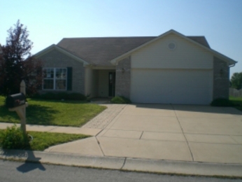 2998 Beachwalk Ln, Kokomo, IN 46902 