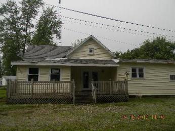 295 E Maple St, Pennville, IN 47369 