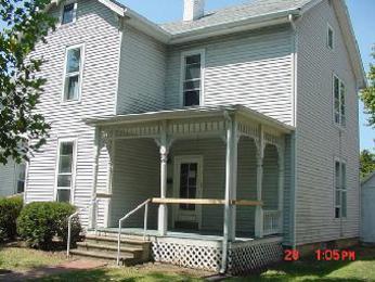 115 N High St, Rising Sun, IN 47040 