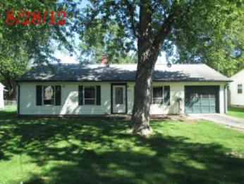 808 Berkley Dr, Wabash, IN 46992 