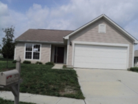 2020 Seven Peaks Dr, Cicero, IN 46034 