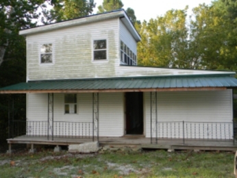 1442 Woodland Dr, Spencer, IN 47460 