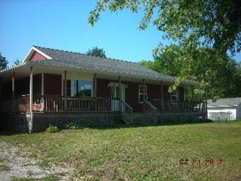 8135 W 700 N, Winamac, IN 46996 