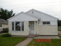 8124 Gordon Dr, Highland, IN 46322 