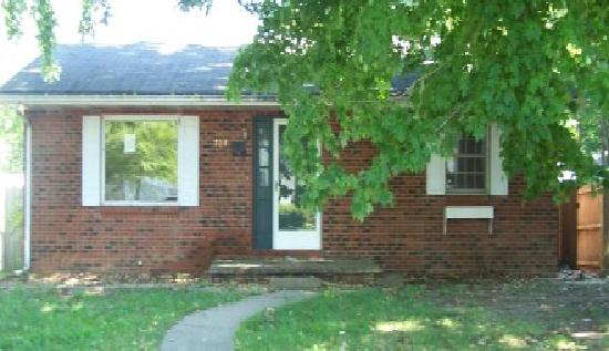 704 E. Oak St., Boonville, IN 47601 