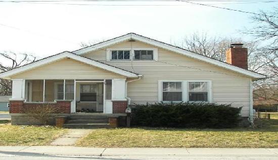 107 East College Avenue, Brownsburg, IN 46112 