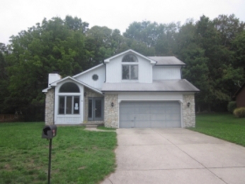 3202 Summerfield Dr, Indianapolis, IN 46214 