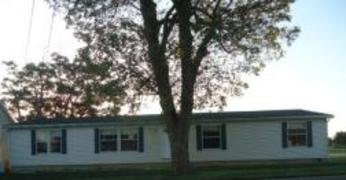 895 N. Wayne St, Waterloo, IN 46793 