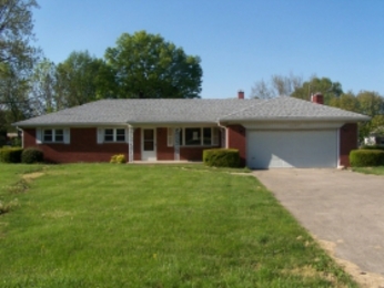9734 E 10th St, Indianaplois, IN 46229 