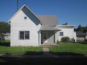404 Adams St, Darlington, IN 47940 