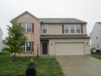 9610 Gull Lake Dr, Indianapolis, IN 46239 