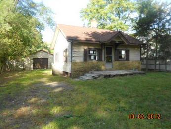 52595 Marks St, South Bend, IN 46637 