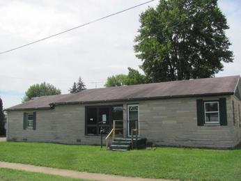 104 S Kattman Ave, Crothersville, IN 47229 