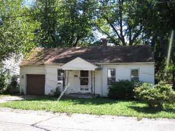 1208 E Court Ave, Jeffersonville, IN 47130 