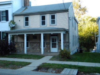 120 Fifth St, Aurora, IN 47001 