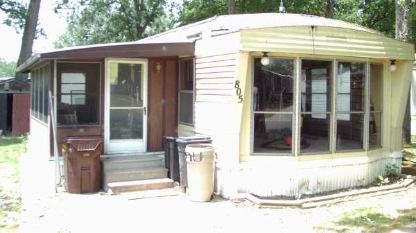 805 Janie St., Auburn, IN 46706 