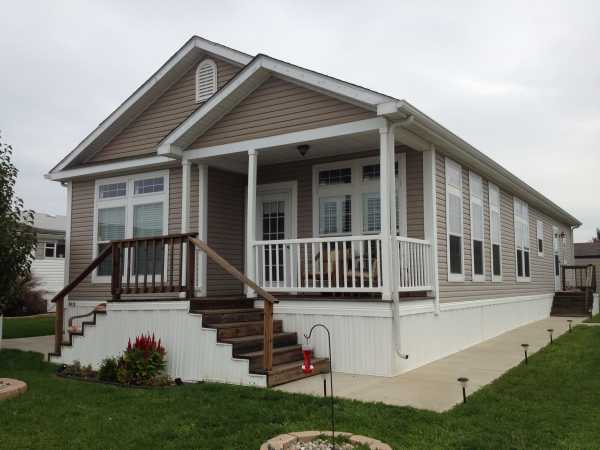 4915 Twin Acre Ln, Indianapolis, IN 46235 