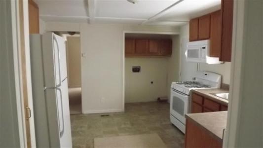 850 Camelot Manor, Portage, IN 46368 