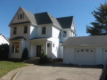 305 N College St, Rockville, IN 47872 