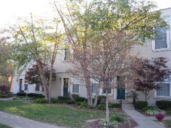 925 E 7th St Unit 104, Jeffersonville, IN 47130 