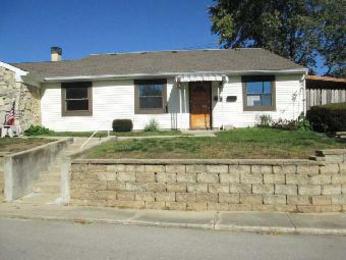 2910 Country Estates Dr, Indianapolis, IN 46227 