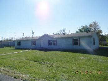 2001 E Lowell St, Muncie, IN 47303 