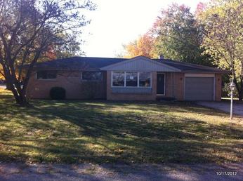 2235 Albert St, Anderson, IN 46012 