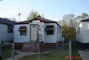 1453 W 17th Ave, Gary, IN 46407 