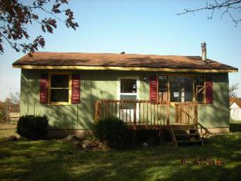 735 N 1025 E, Knox, IN 46534 