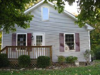 21422 Daisy Hill Rd, Borden, IN 47106 