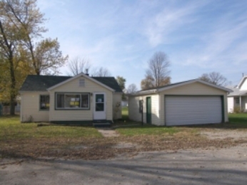 752 S Hastings St, Nappanee, IN 46550 