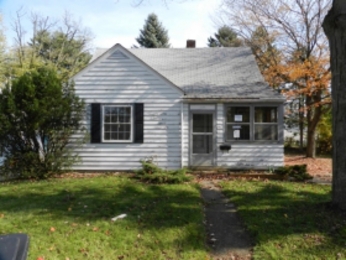 1128 Maple Street, Michigan  City, IN 46360 