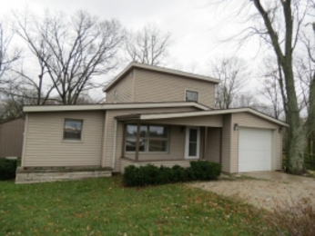 4812 S Burlington Dr, Muncie, IN 47302 