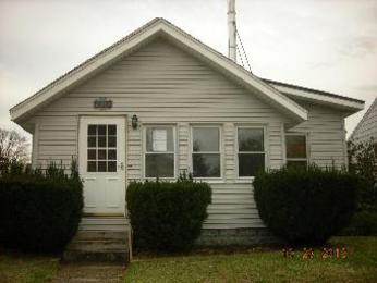 702 S 24th Street, South Bend, IN 46615 