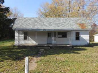 6776 N Robertson St, Terre Haute, IN 47805 