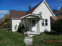 40 Jefferson St, Shelburn, IN 47879 