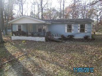 2315 Buckingham Dr, North Vernon, IN 47265 