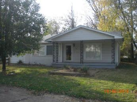 101 Cairo Ct, Chandler, IN 47601 