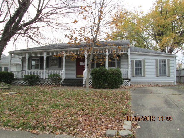 1621 Broadmoor Avenue, Evansville, IN 47714 