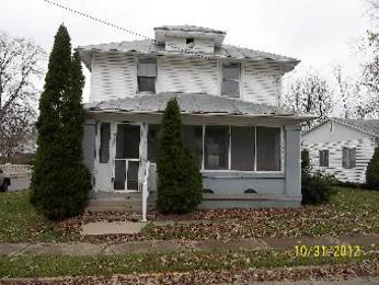 114 West Plum Street, Centerville, IN 47330 