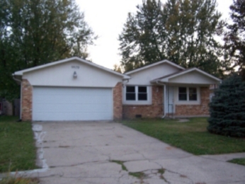 9829 E 17th St, Indianapolis, IN 46229 