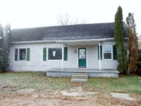 207 W Vincent St, Waynetown, IN 47990 