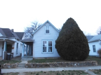 221 W Locust St, Shelbyville, IN 46176 