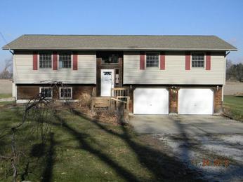 3393 E 300 South, La Porte, IN 46350 