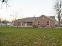 530 E 8th St, Rushville, IN 46173 
